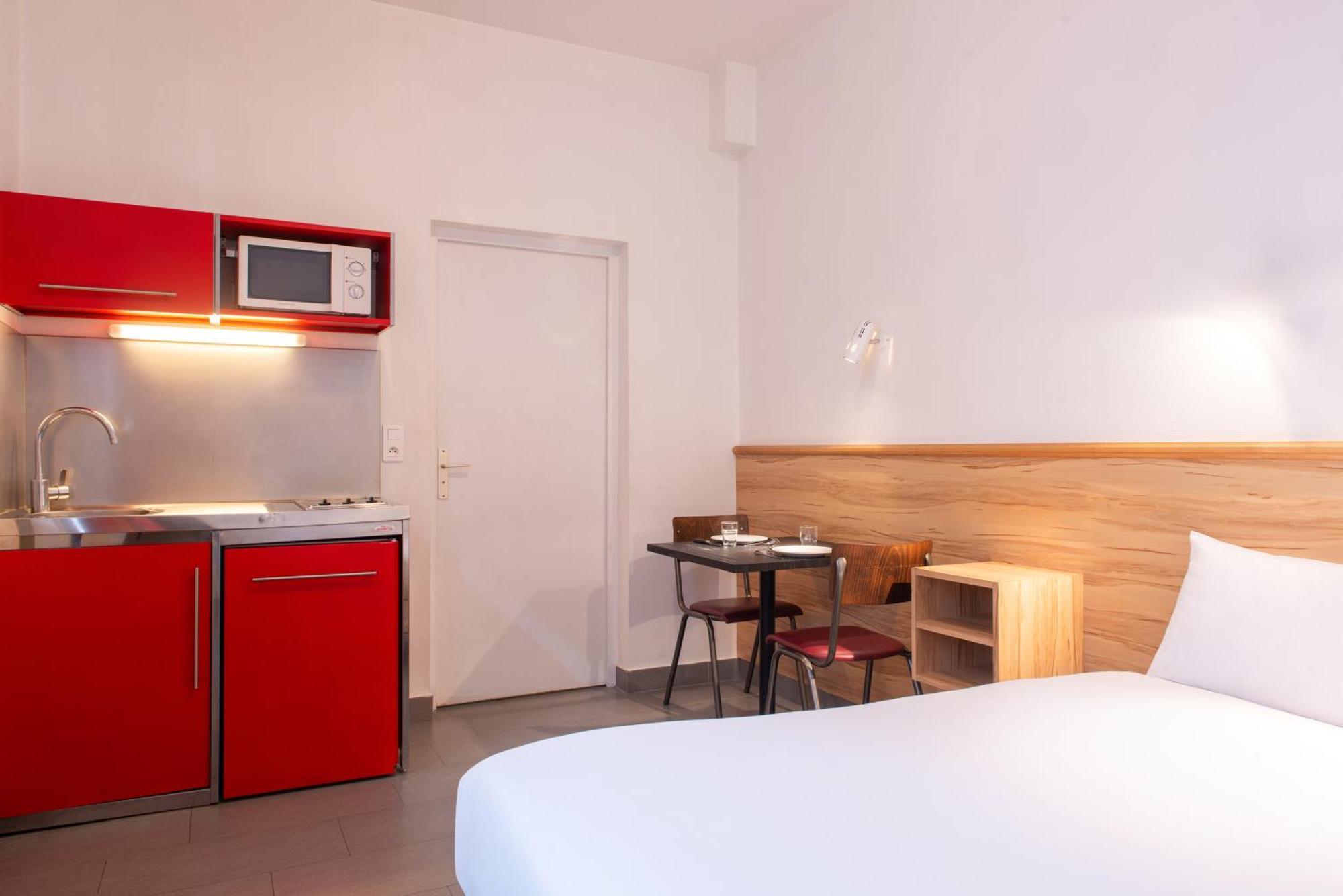 Aparthotel Fondary Family