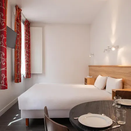 Aparthotel Fondary Family 4*