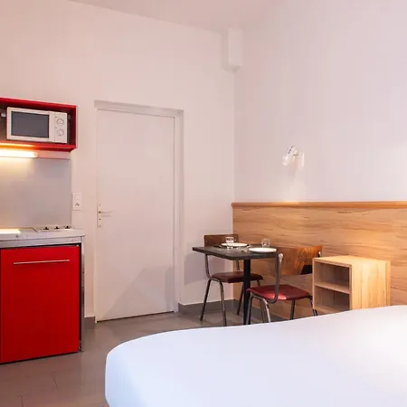 Aparthotel Fondary Family